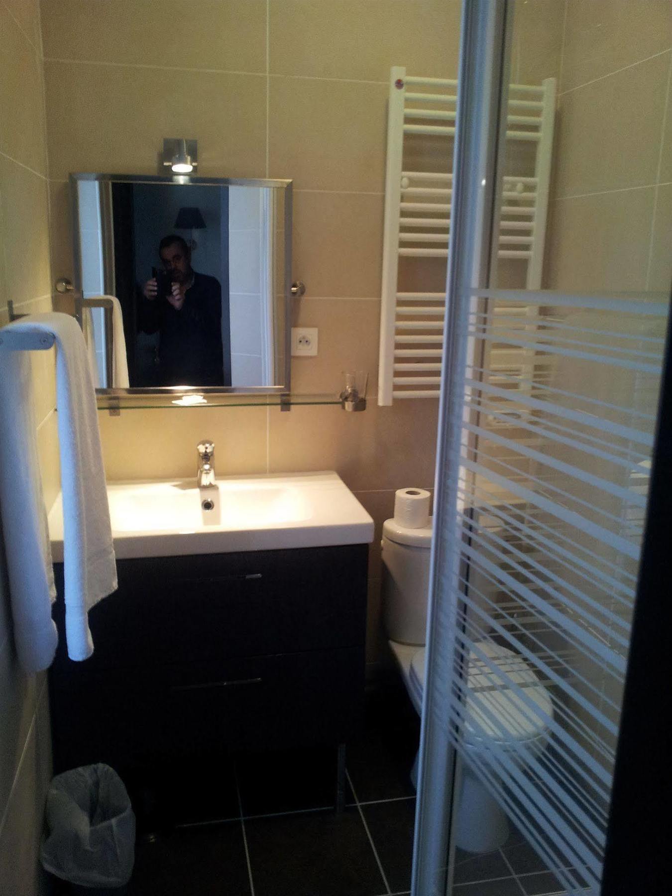 Hotel Azur Lyon Dış mekan fotoğraf