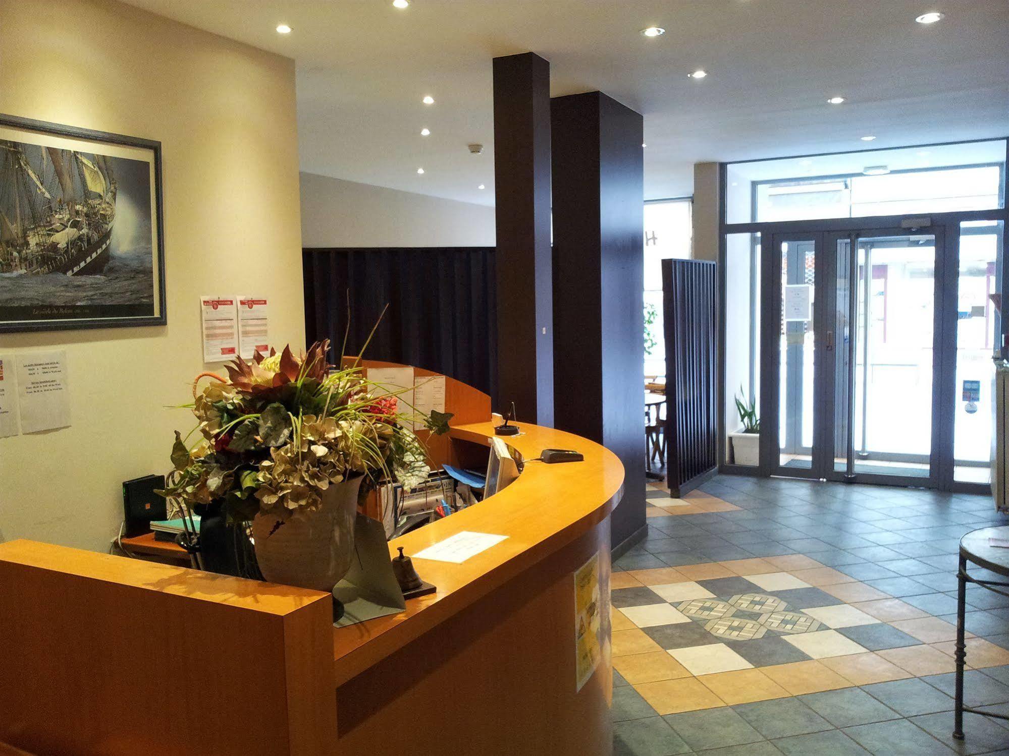 Hotel Azur Lyon Dış mekan fotoğraf